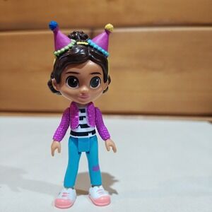 Gabby's Dollhouse Girl Doll Character Kids Toy 3.5" Birthday Party Hat Topper
